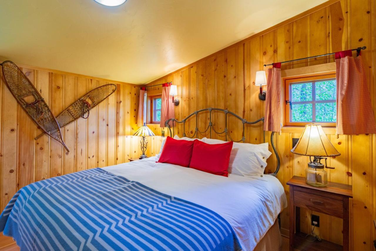 Lake Creek Lodge Camp Sherman Екстериор снимка